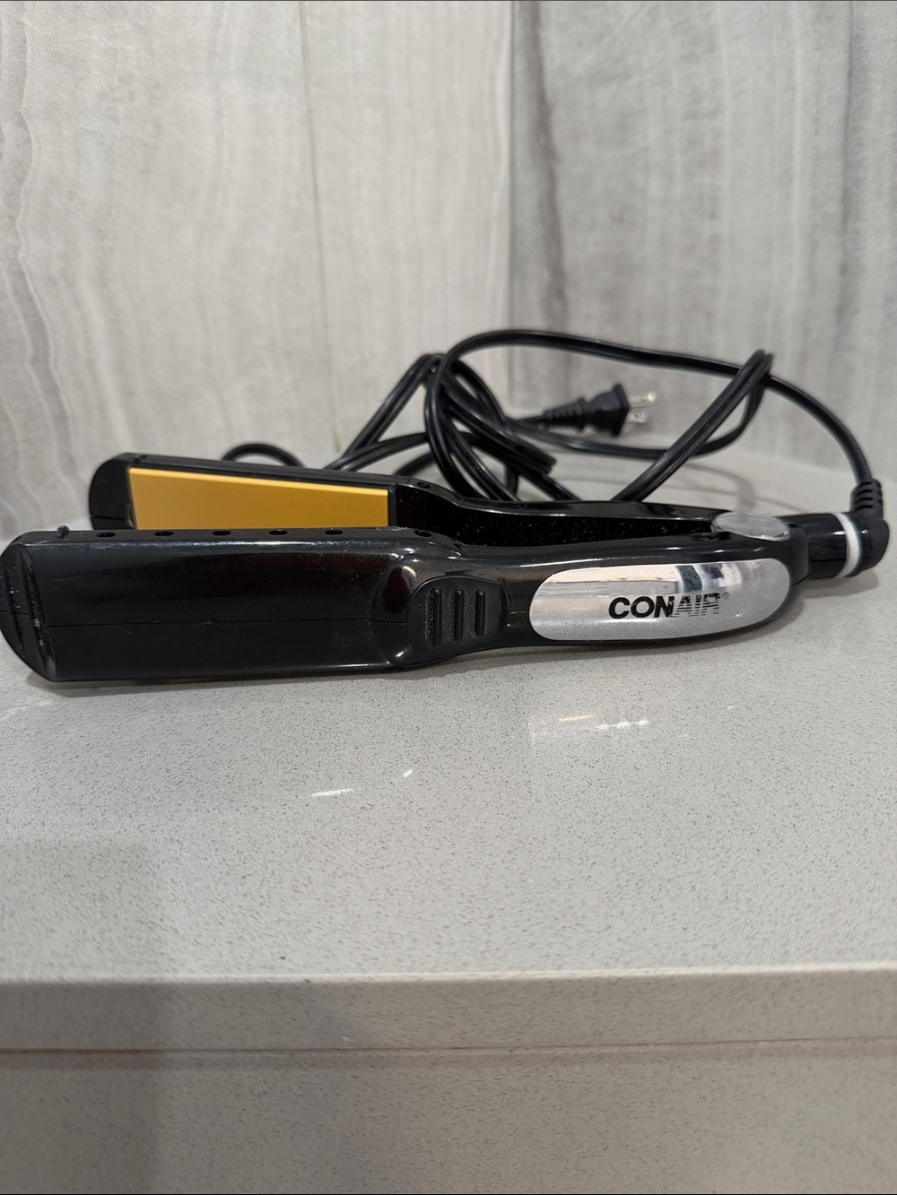 Conair Black Mini Flat Iron with Gold Plates
